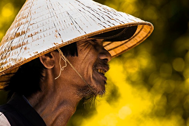 Lý[-]do[-]miền[-]Trung[-]níu[-]lòng[-]du[-]khách